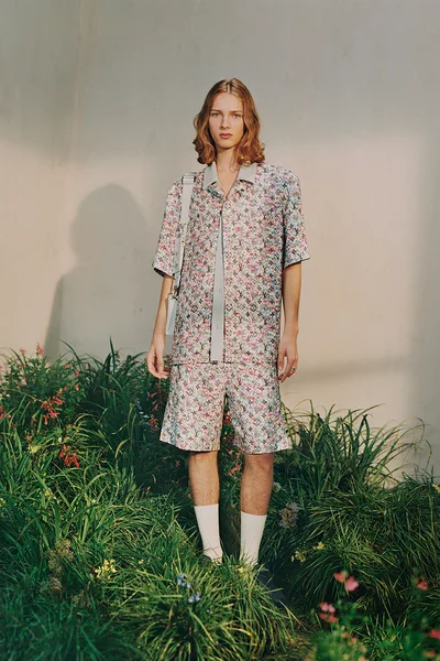 Look 25